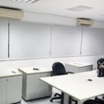 Conte com nossos especialistas para a instalação perfeita das cortinas e persianas escolhidas. Nossa equipe experiente garante que seus produtos fiquem impecáveis ​​e funcionem perfeitamente.